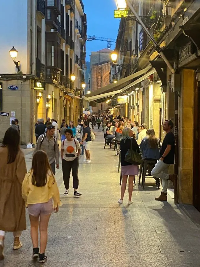32 De Agosto Rooms San Sebastián 0*,  Spanien